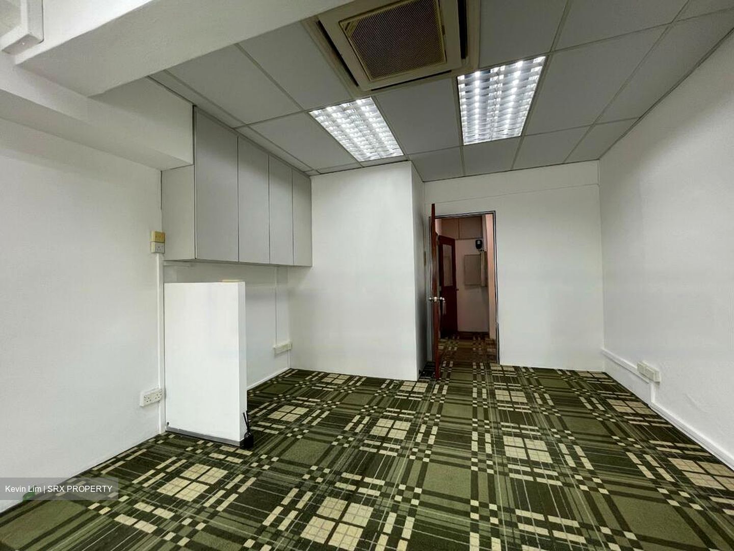 Textile Centre (D7), Office #451608971